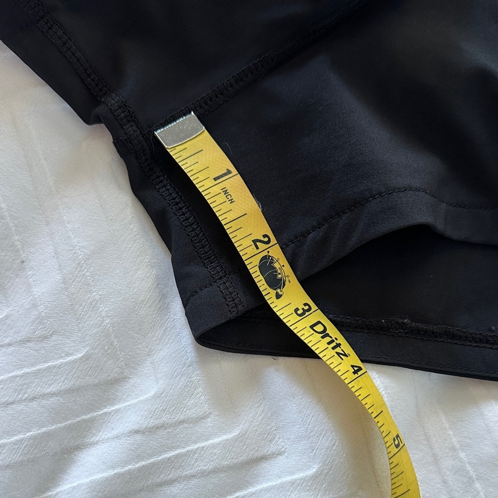 EUC Hylete Versa Short - Black - Picture 5 of 9